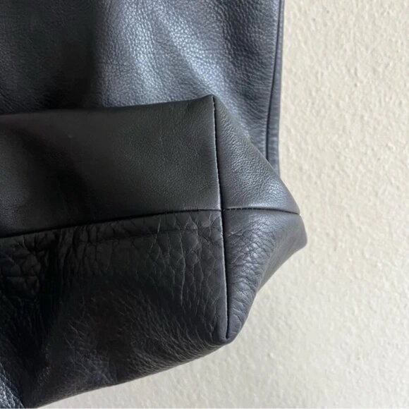 BAGGU Black Leather Basic Tote Bag - Picture 8 of 10